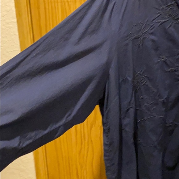 Old Navy Blouse - Picture 4 of 6